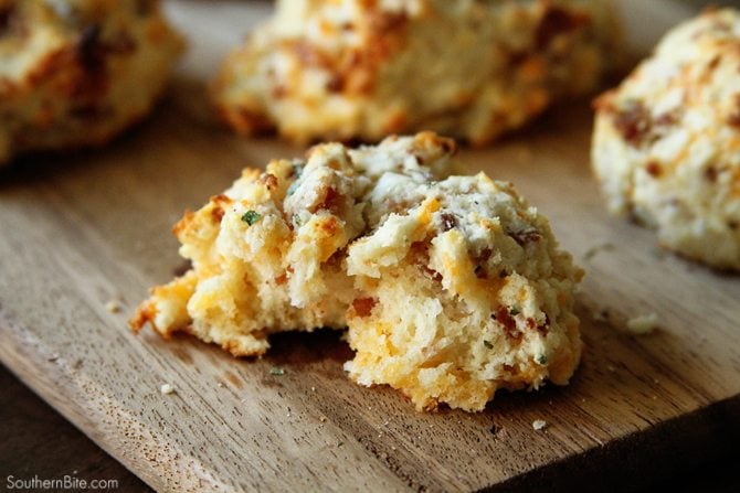 These Cheddar, Bacon, Ranch Drop Biscuits are my new obsession. They're so easy and are the perfect complement to any meal! 