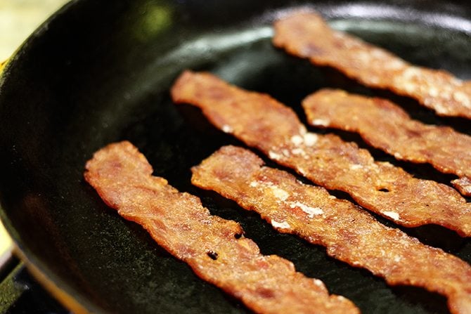 Hash browns, eggs, spinach, and chicken bacon combine to make this lightened-up version of a breakfast classic! 