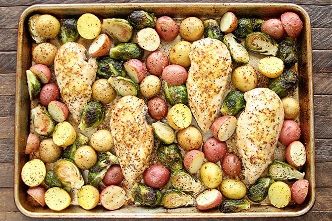 This Sheet Pan Lemon Chicken is an amazing one-pan meal that your family will love.  It's a simple recipe with just a few ingredients and pairs perfectly with the amazing flavor of the new NESTEA!  #NewNESTEA #Sponsored