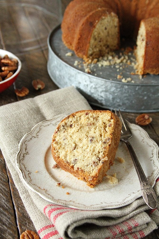 This Brown Sugar Pecan Pound Cake combines the caramel flavors of brown sugar with a dense and moist pound cake and adds nutty pecan flavor just for good measure! 